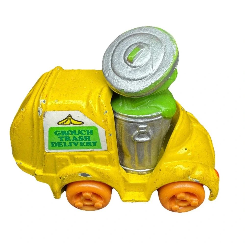 1982 Playskool OSCAR Trash Delivery Garbage Can‎ Truck Muppets Sesame Street